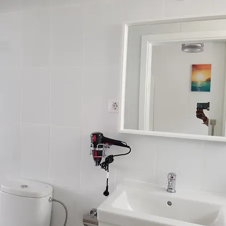 Appartement Ground Floor Dolphin House